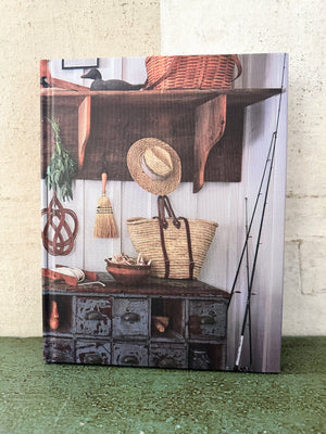 Country House Living: Celebrating the Beauty of Life at Home