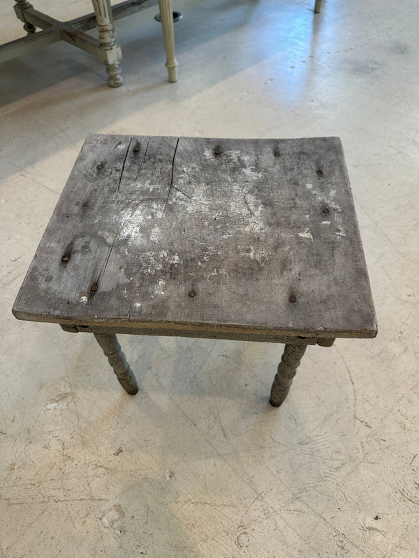 Wooden Stool Riser 1