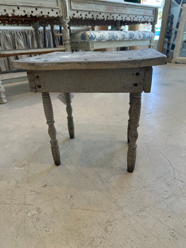 Wooden Stool Riser 1
