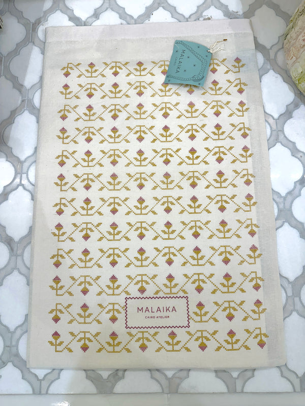 Rose Bud Placemat