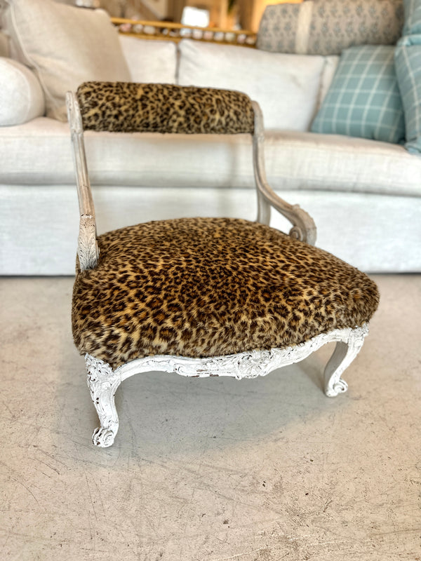 Savanna Petite Bedside Chair