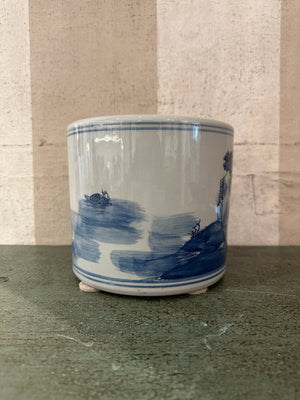 Pagoda Landscape Planter