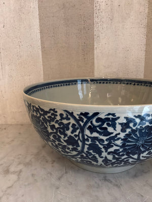 Jardin Bleu Oriental Bowl