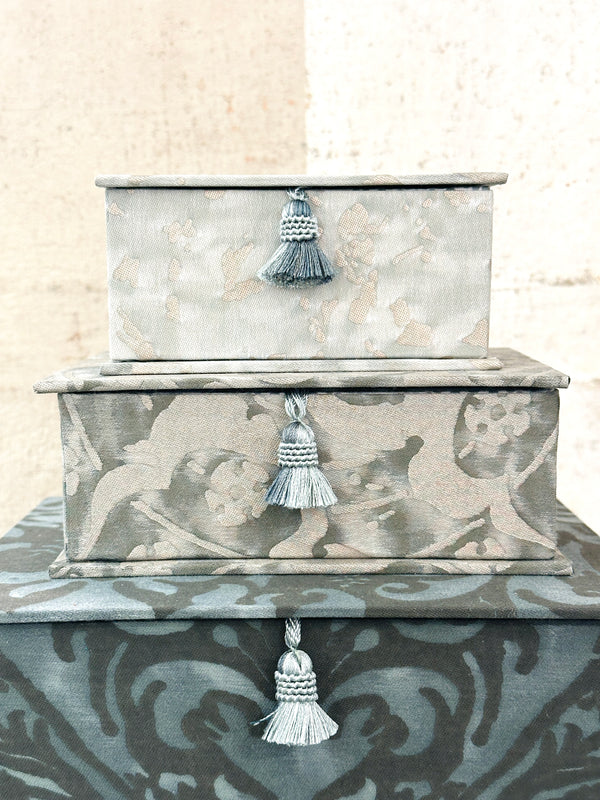 Fortuny Silver Mist Box Collection