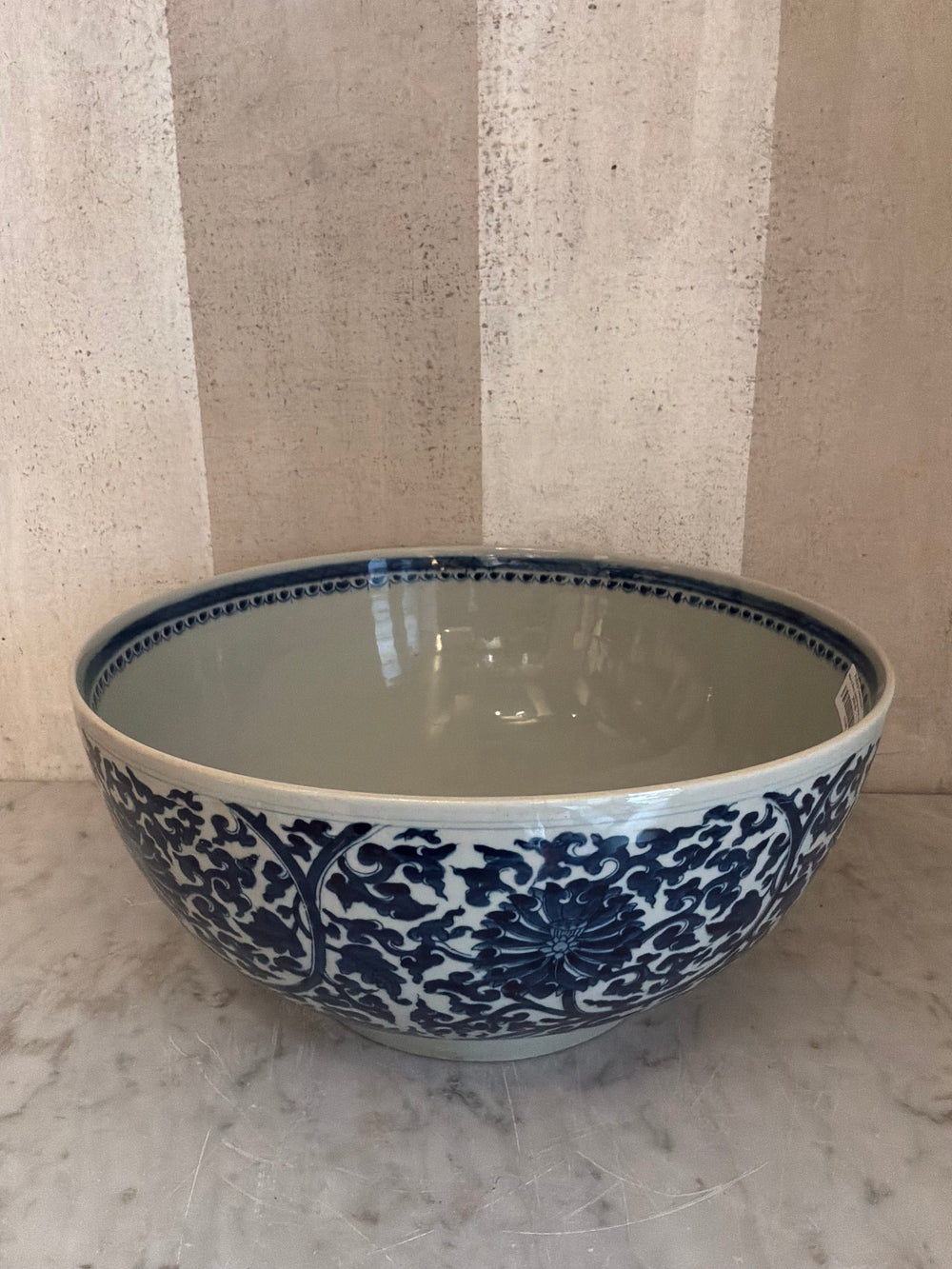 Jardin Bleu Oriental Bowl
