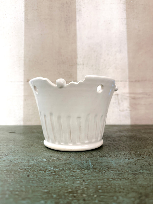 Aurelian Crown Pot