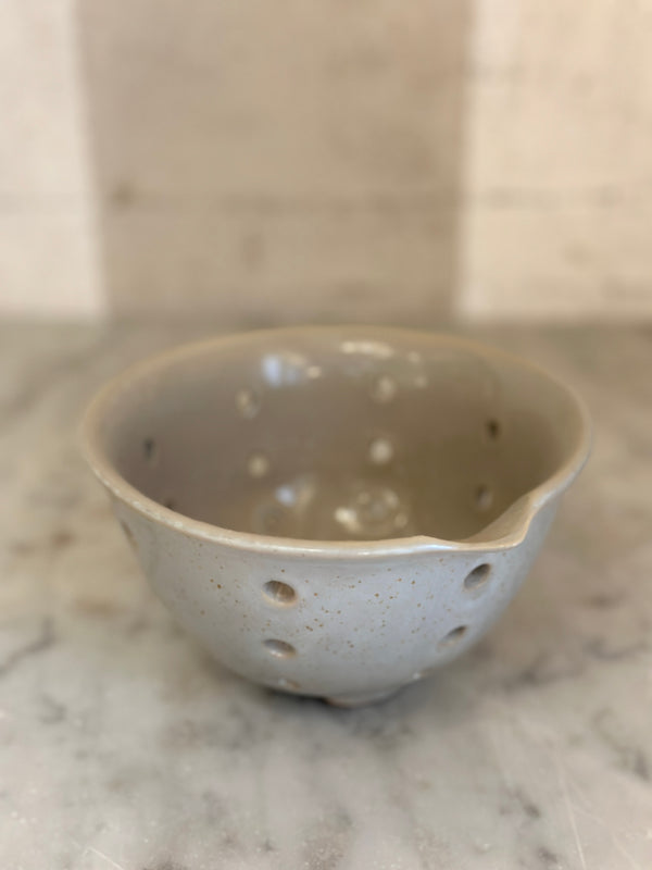 Berry Stoneware Bowl