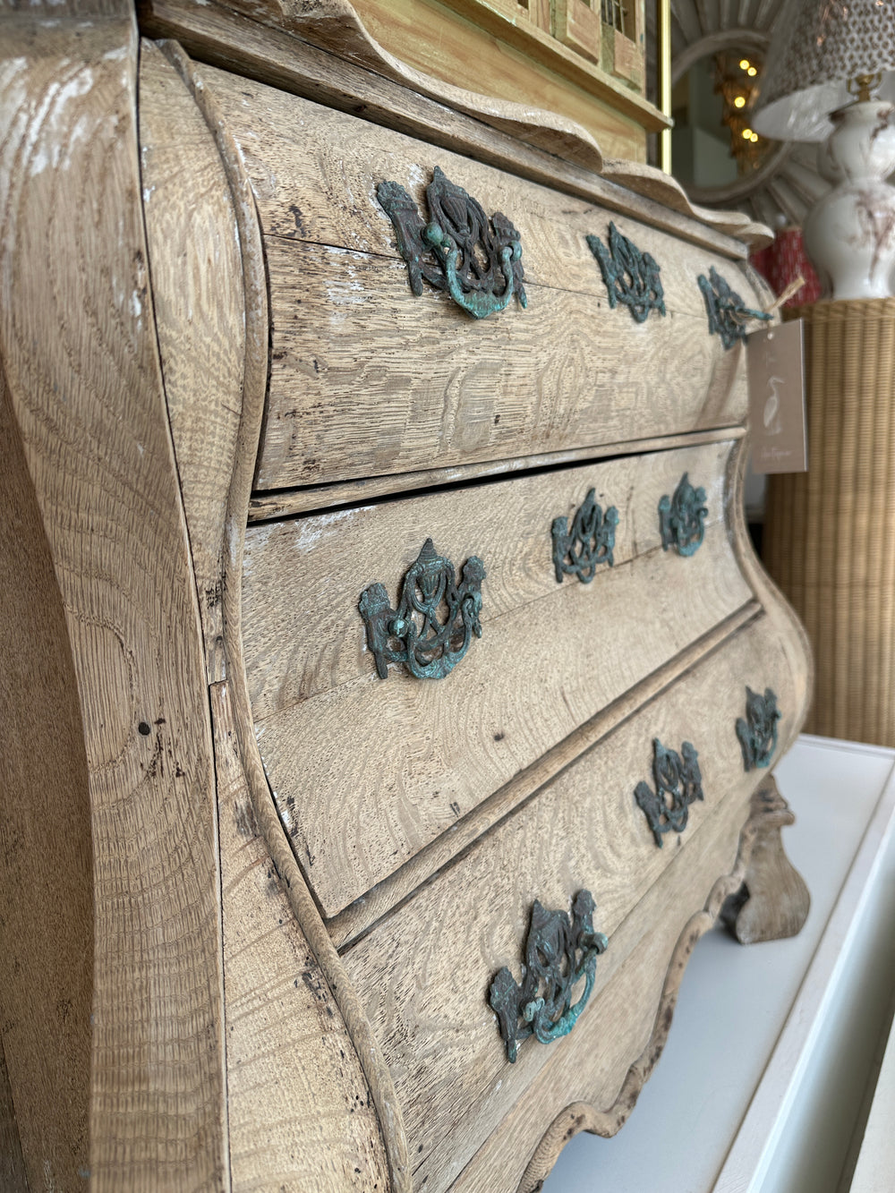Antique Otelia Claw Foot Chest