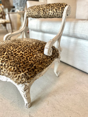 Savanna Petite Bedside Chair