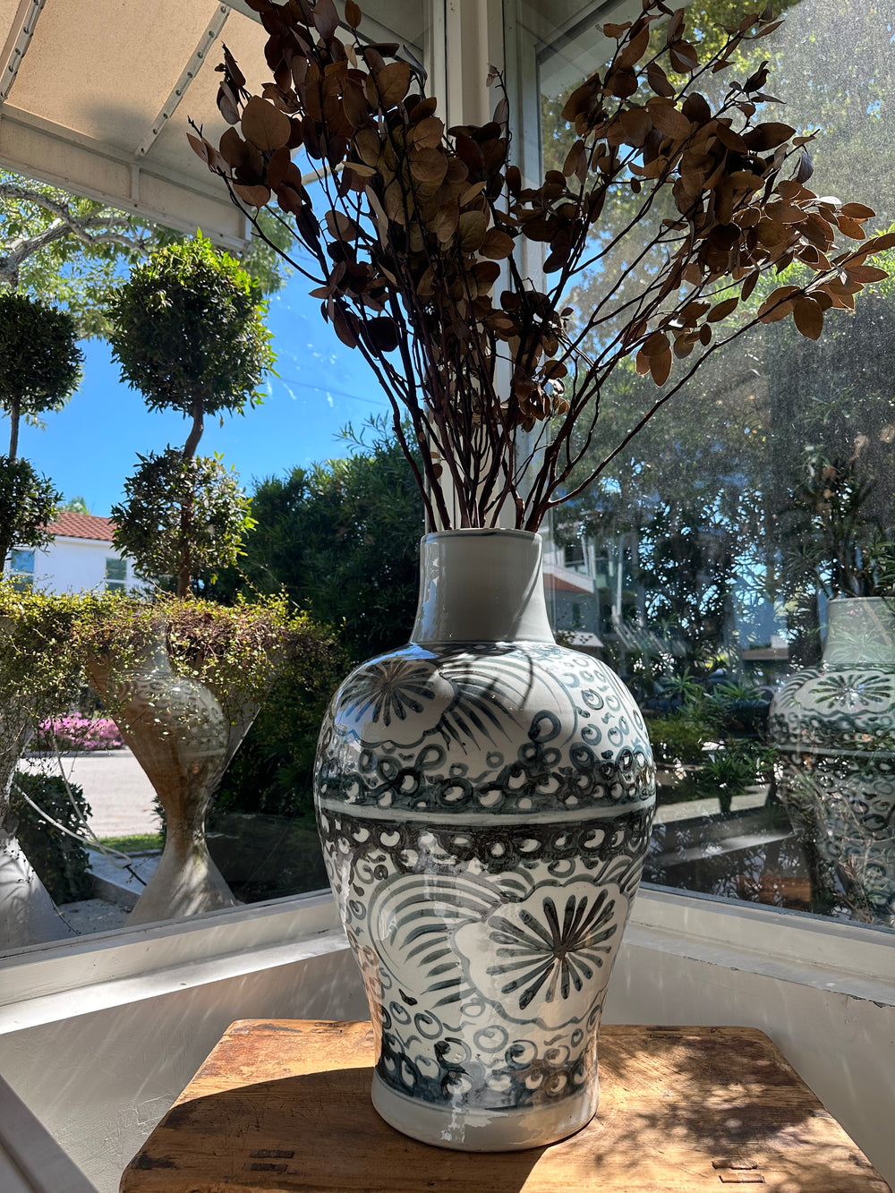 Obsidian Brushstroke Monument Vase
