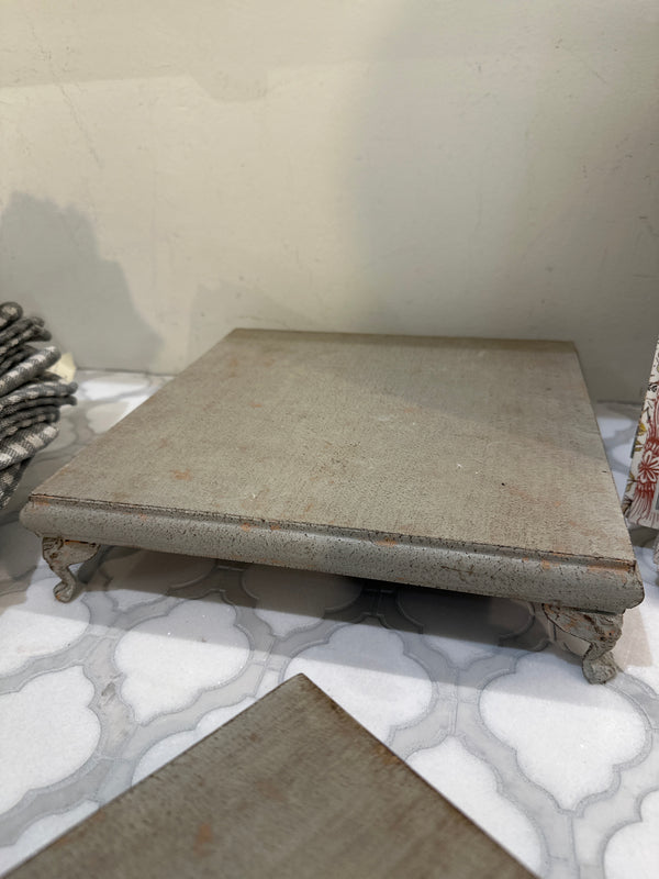 Metal Square Riser