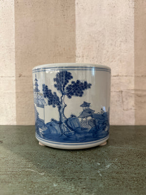 Pagoda Landscape Planter