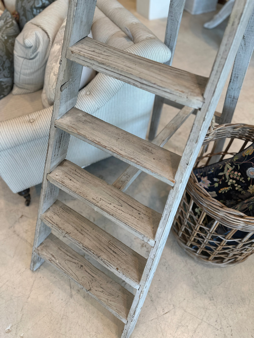 White French Ladder