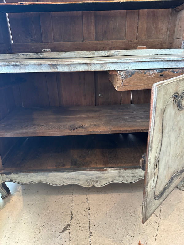 Antique feud corps armoire