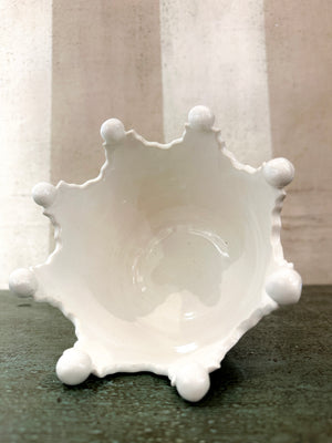 Regalia Crown Pot