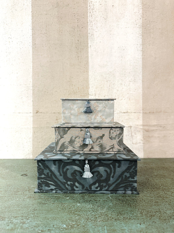 Fortuny Silver Mist Box Collection