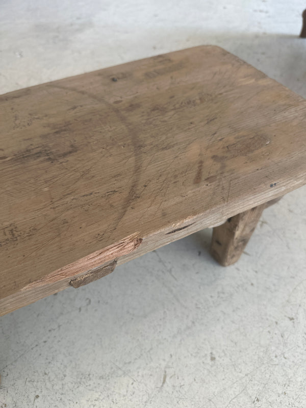 Marcelline Footed Cutting Board