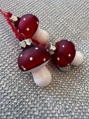 Polka Dolk Glass Mushroom Cluster Ornament