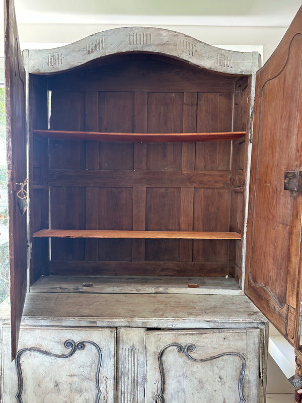 Antique feud corps armoire