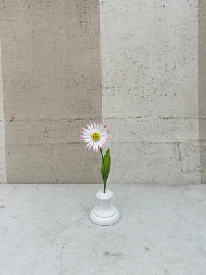 Little Flower, White w Pink 7"