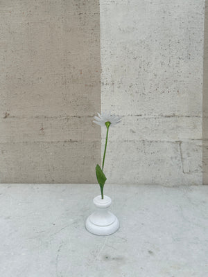 Little Flower, White w Pink 7"