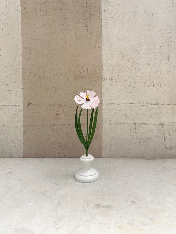 Little Flower Carnation 7"