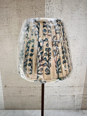 Blue Botanical Poldina Shade