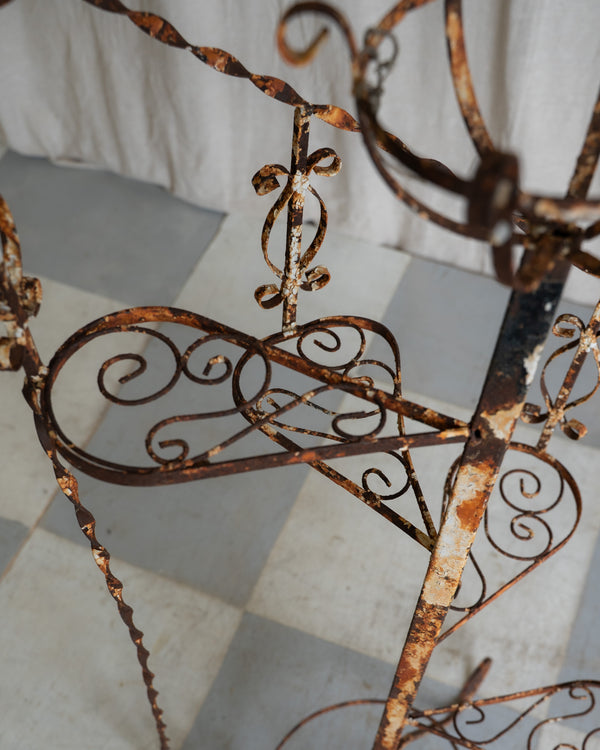 Antoinette Spiral Iron Plant Stand