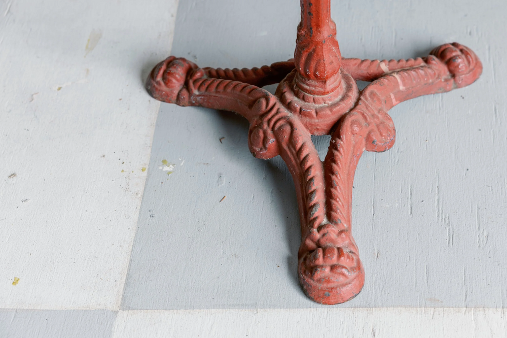 Antonie Vintage Iron Table