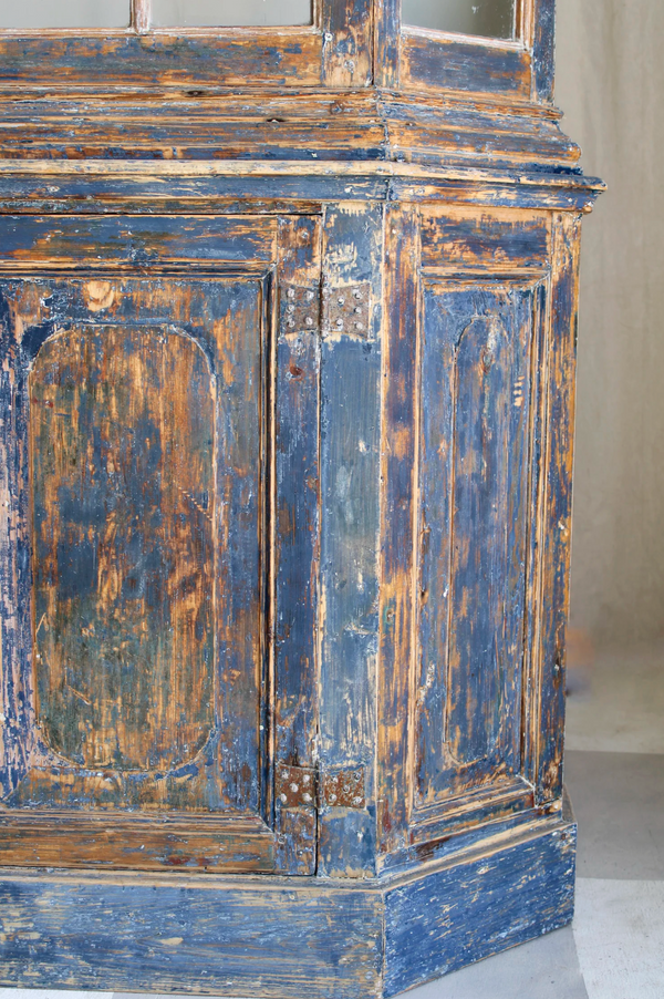 Antique Birgit China Cabinet