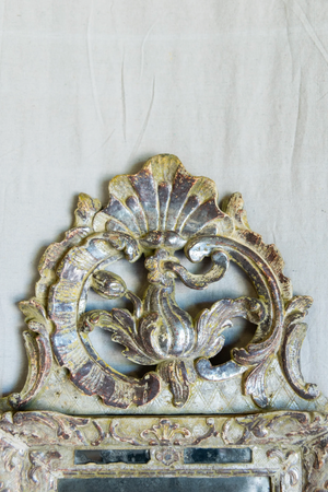 Antique Elanthia Mirror