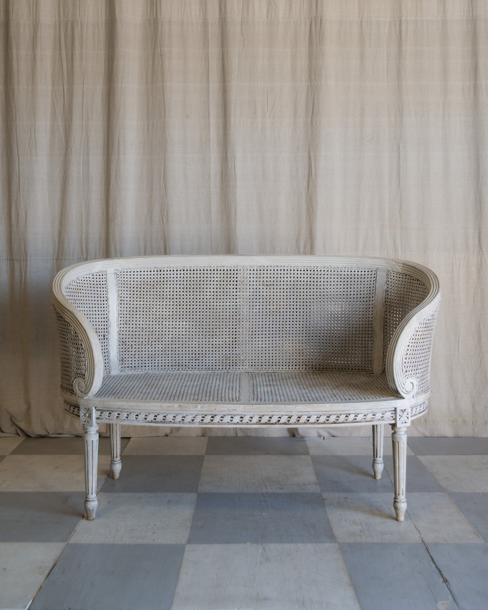 Vintage Élodie Cane Love Seat