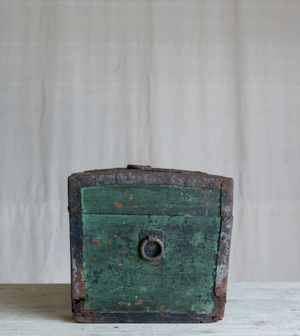 Antique  Émerel Trunk