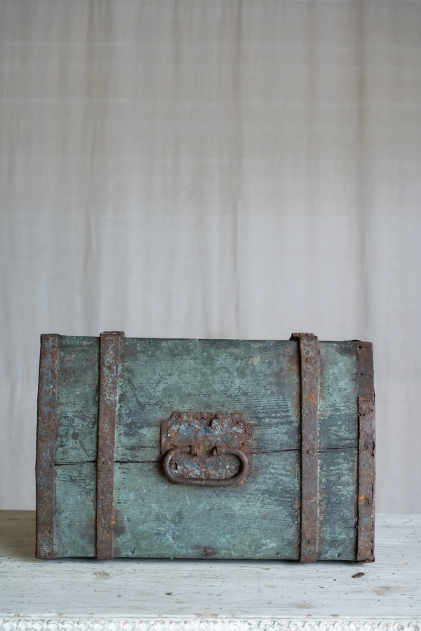 Antique  Émerel Trunk