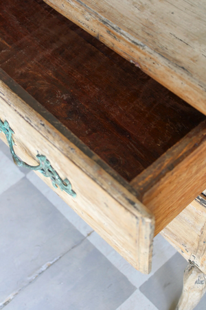 Antique Erik Chest of Drawers