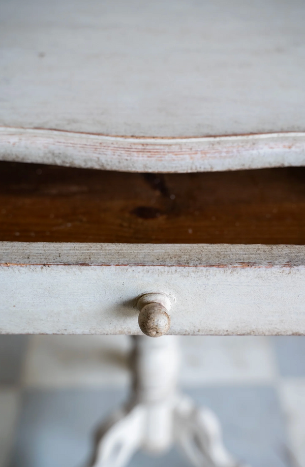 Antique Isaline End Table