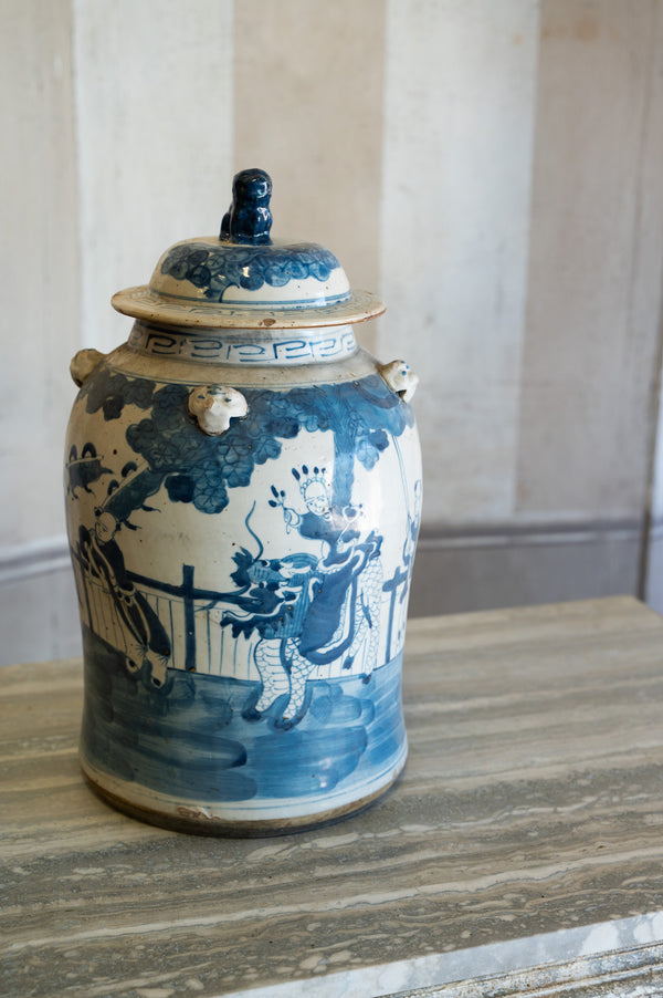 Temple Lion Ginger Jar