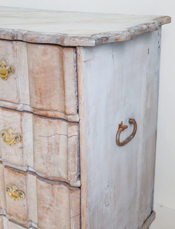 Antique Lennart Commode