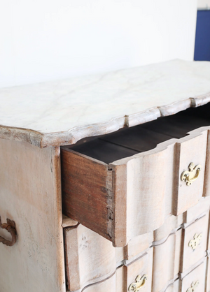 Antique Lennart Commode