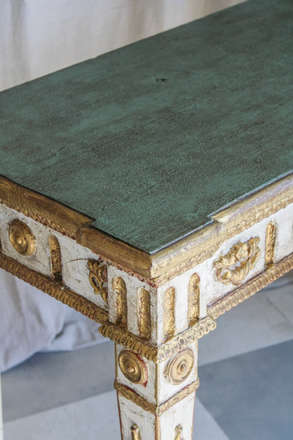 Luigi Italian Console
