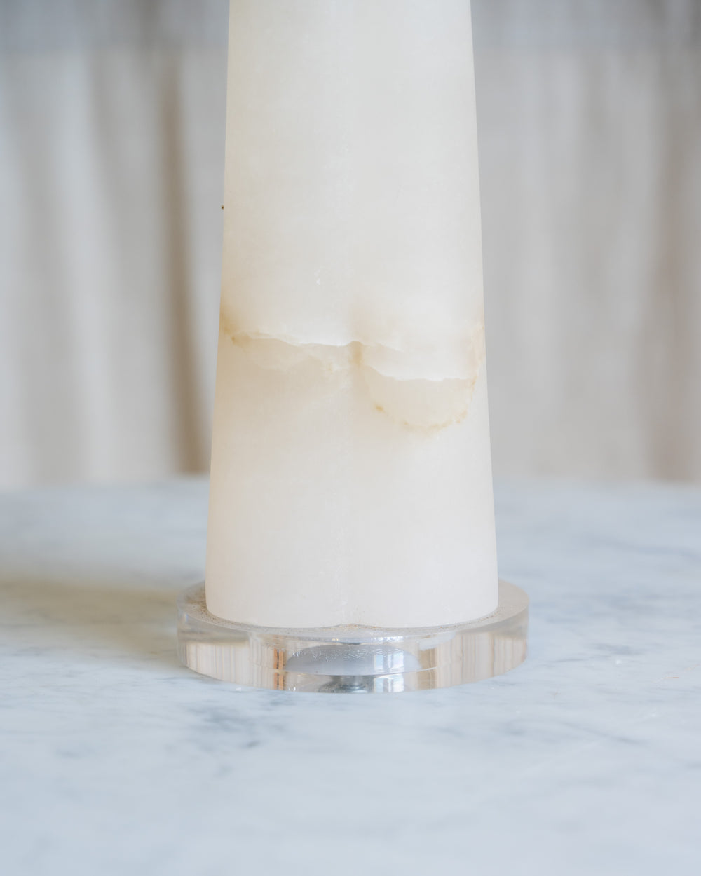 Margaret Quartz Table Lamp