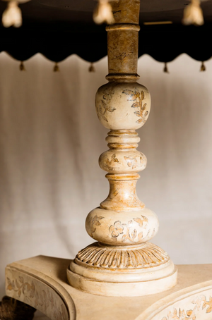 Margo Dinning Table