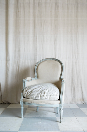 Antique Mariano Chair