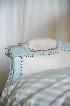 Antique Mariano Chair