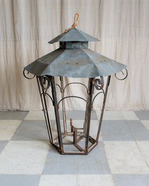 Montclair Grand Lantern
