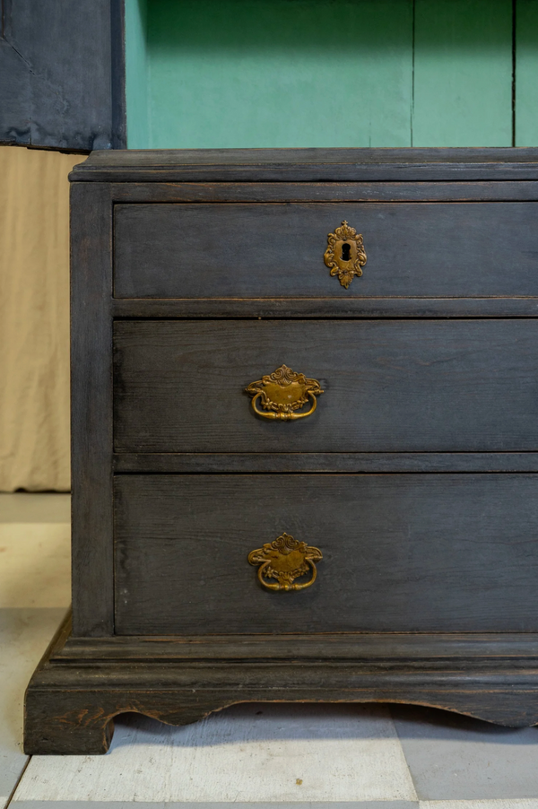 Ottilia 19th Century Cabinet