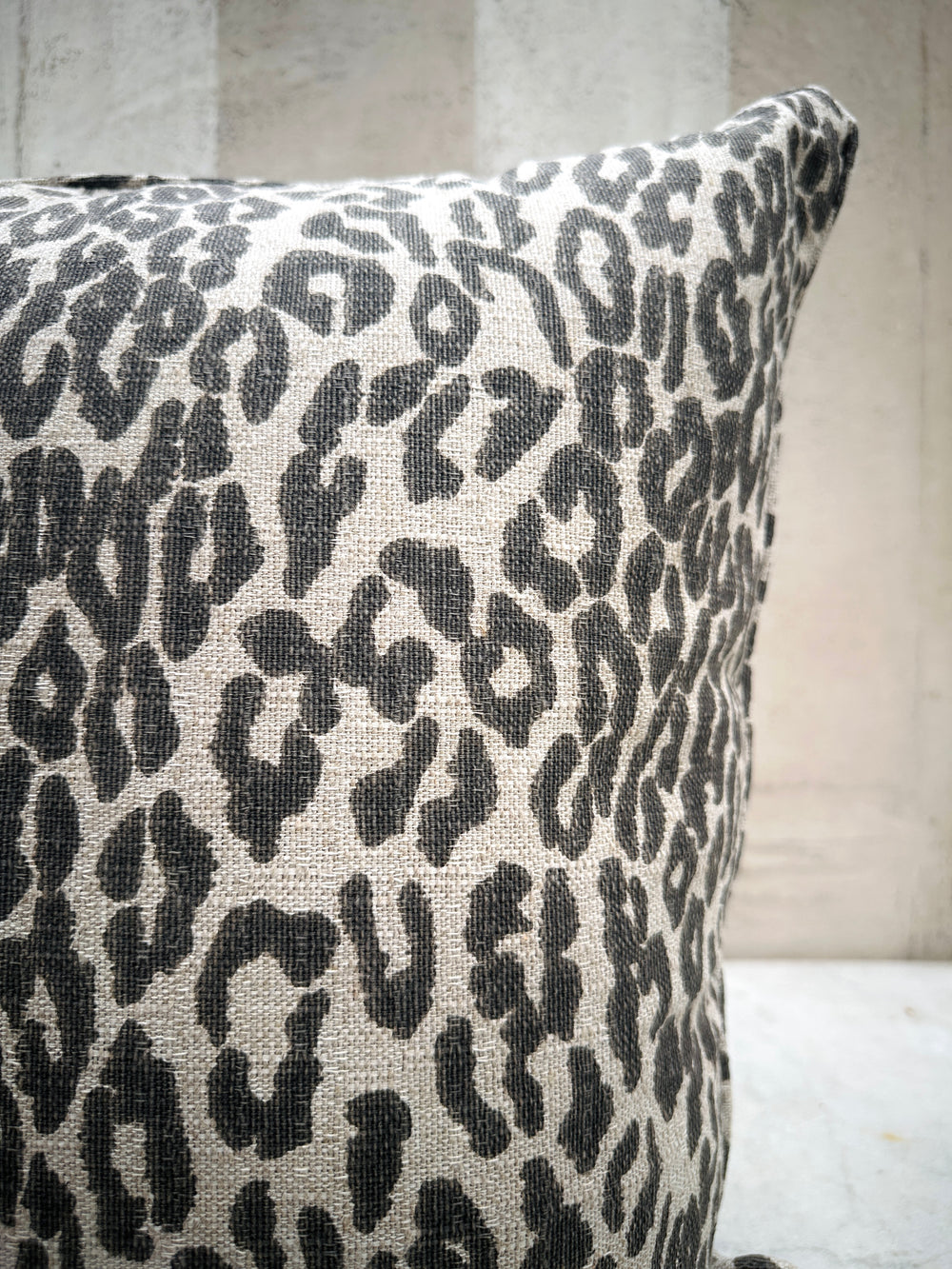 Makoa Leopard Pillow