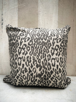 Makoa Leopard Pillow