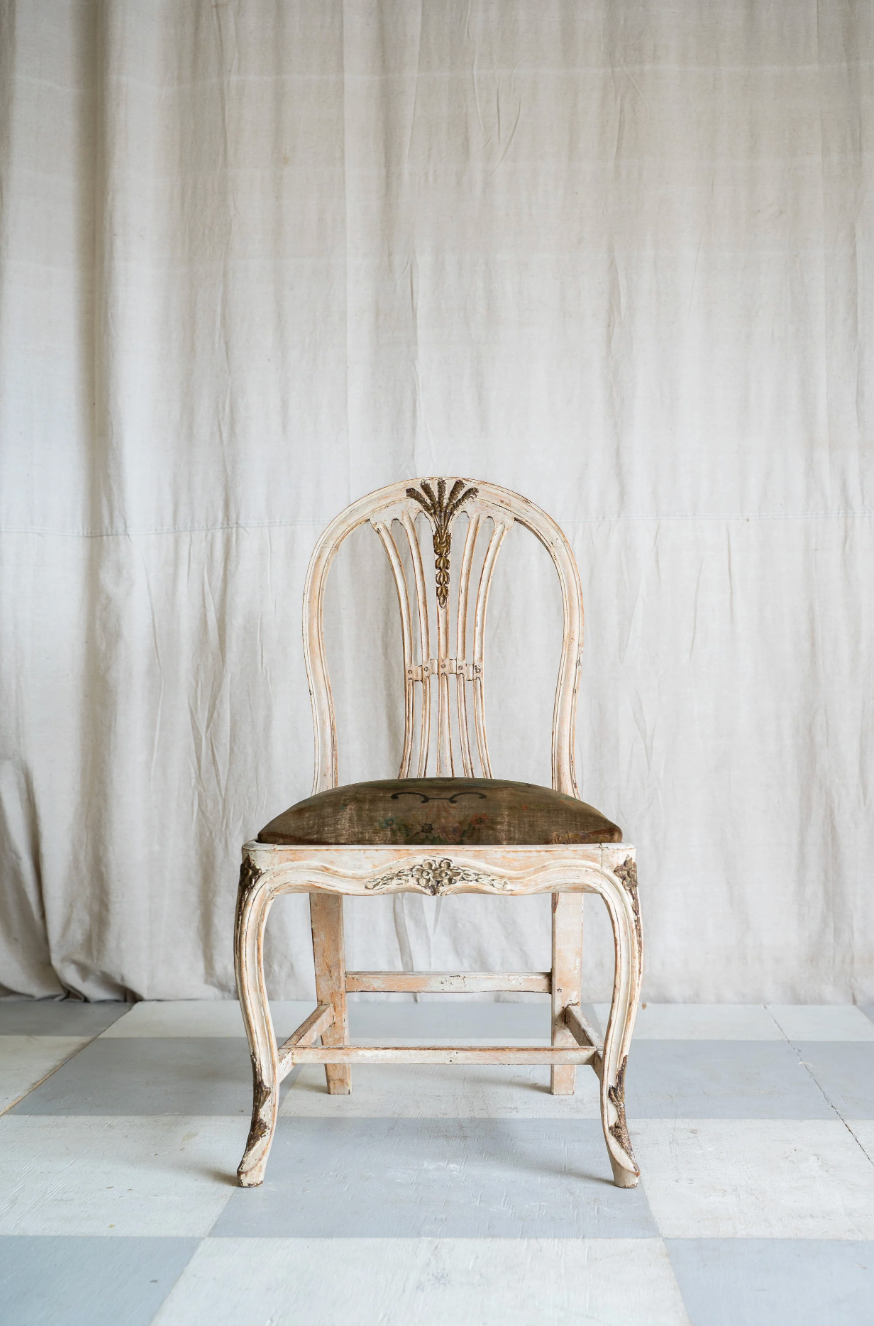 Antique Rosalva Chair