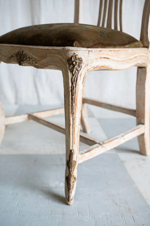 Antique Rosalva Chair